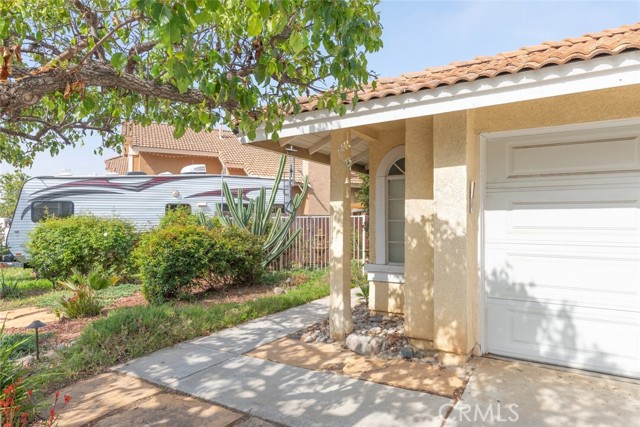Detail Gallery Image 4 of 29 For 14681 Unity Ct, Moreno Valley,  CA 92553 - 3 Beds | 2 Baths