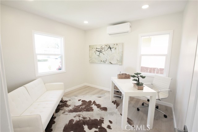 Detail Gallery Image 13 of 33 For 22832 Menlo, Torrance,  CA 90502 - 3 Beds | 2 Baths