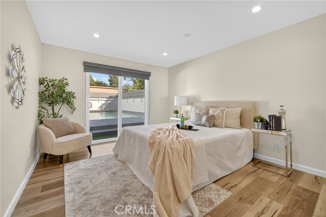 Image 17 of 36 For 22637 Covello Street