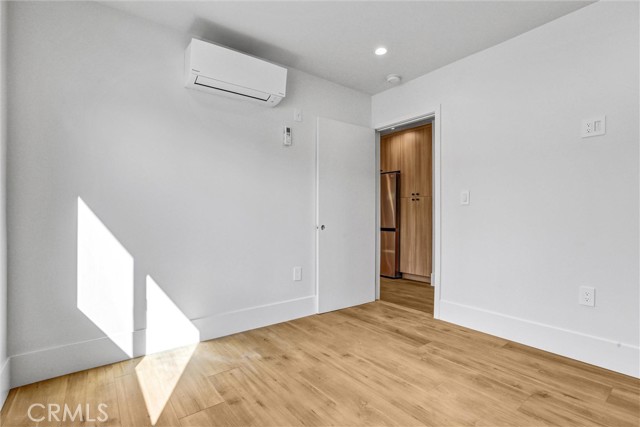 Detail Gallery Image 8 of 12 For 8624 Lubao Ave, Winnetka,  CA 91306 - 1 Beds | 1 Baths