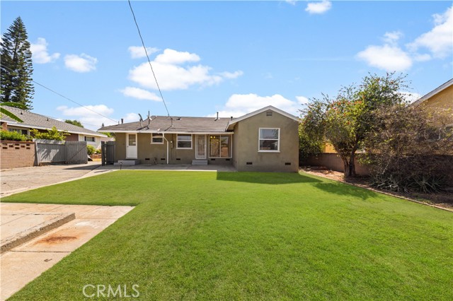 127 S Fernwood Street, West Covina CA: https://media.crmls.org/medias/00aedfcc-d205-4fd8-9ba9-ffa700a28e0e.jpg