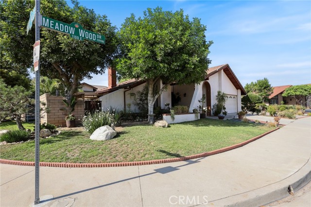 Detail Gallery Image 4 of 52 For 1184 E Meadow Wood Dr, Covina,  CA 91724 - 3 Beds | 2 Baths