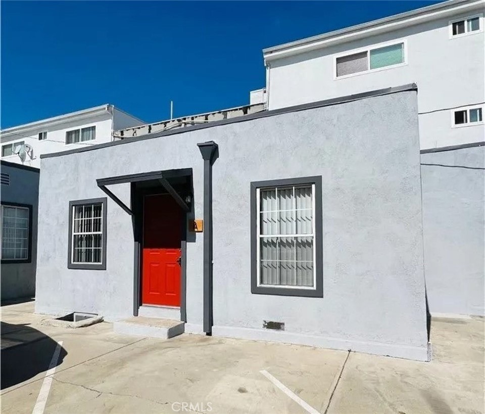 301 E Alameda Avenue #A