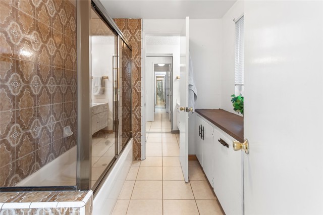 Detail Gallery Image 22 of 29 For 22754 Islamare Lane, Lake Forest,  CA 92630 - 4 Beds | 3 Baths