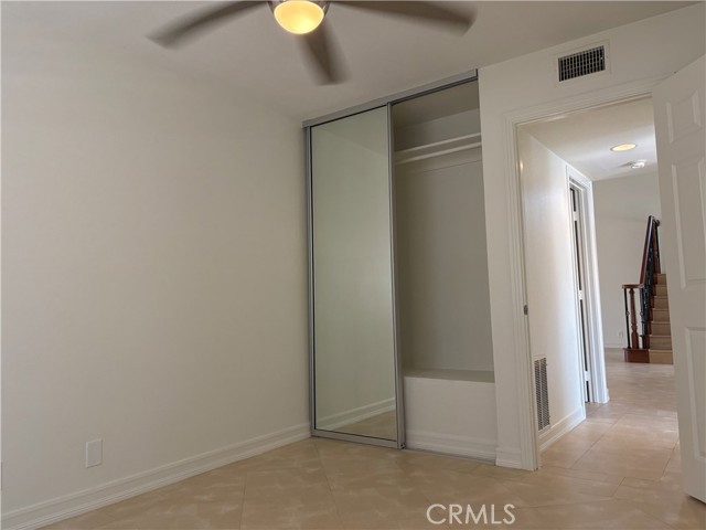 12 Longstreet, Irvine CA: https://media.crmls.org/medias/00b271e0-1457-4411-a2e5-0afe0dc0f220.jpg
