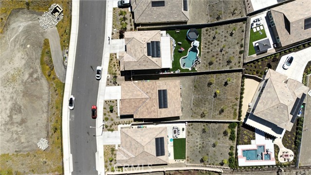 Detail Gallery Image 33 of 34 For 41018 Chambord Dr, Lake Elsinore,  CA 92532 - 4 Beds | 2 Baths