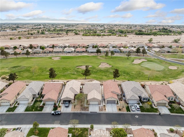 Detail Gallery Image 7 of 36 For 10364 Lakeshore Dr, Apple Valley,  CA 92308 - 2 Beds | 2 Baths