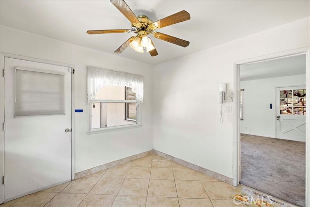 Image 9 of 27 For 737 Charter Drive