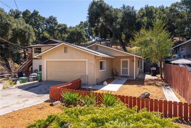 Detail Gallery Image 1 of 33 For 5245 Barrenda Ave, Atascadero,  CA 93422 - 2 Beds | 1 Baths