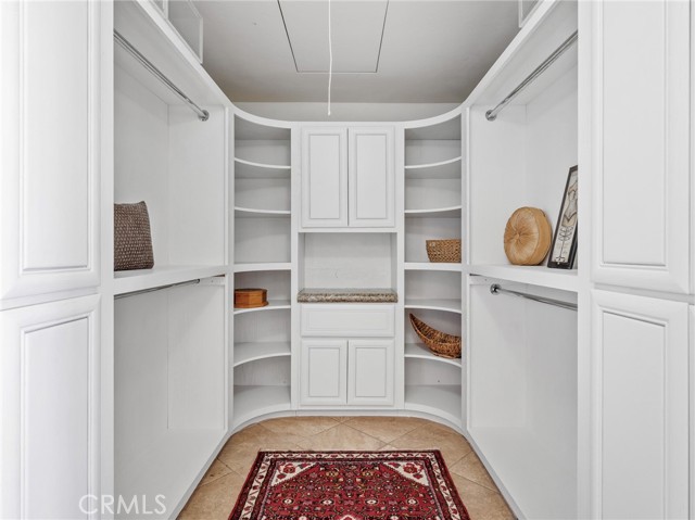 18160 Harbor Drive, Victorville CA: https://media.crmls.org/medias/00b4c6e2-a06c-4c90-9f2d-bb57edc34028.jpg