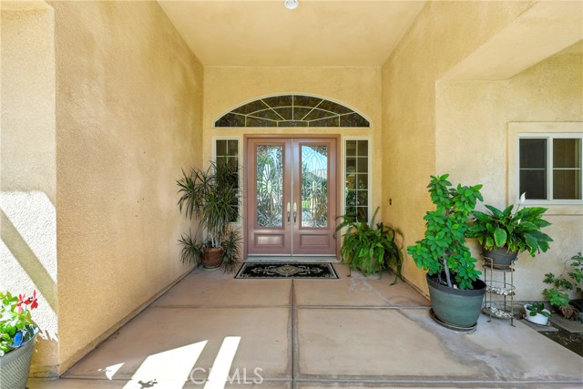 Detail Gallery Image 11 of 60 For 13204 Michaelangelo Dr, Bakersfield,  CA 93314 - 5 Beds | 3 Baths