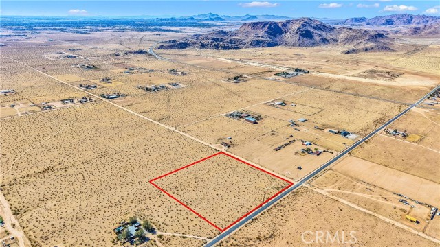 Detail Gallery Image 3 of 13 For 0 Milpas Dr, Apple Valley,  CA 92308 - – Beds | – Baths