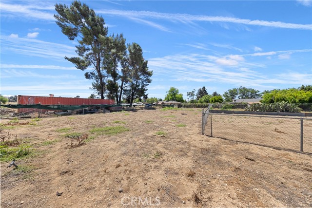 10880 Noble Street, Cherry Valley CA: https://media.crmls.org/medias/00b6694f-82b8-42f9-afea-02d31d433b6b.jpg