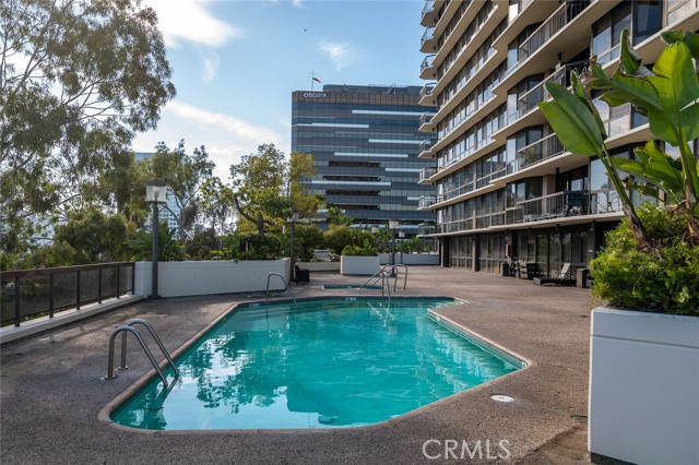 Detail Gallery Image 38 of 47 For 222 Monterey Rd #1205,  Glendale,  CA 91206 - 2 Beds | 4/1 Baths