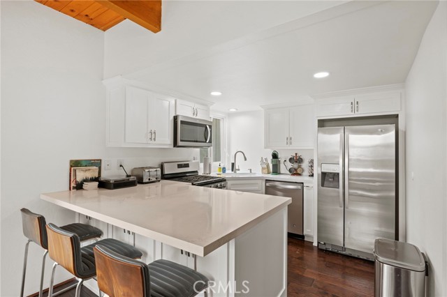 Detail Gallery Image 10 of 39 For 1803 Nob Hill Dr, Running Springs,  CA 92382 - 3 Beds | 2 Baths