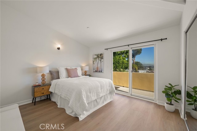 Detail Gallery Image 32 of 60 For 204 N Prospect #B,  Redondo Beach,  CA 90277 - 4 Beds | 3 Baths