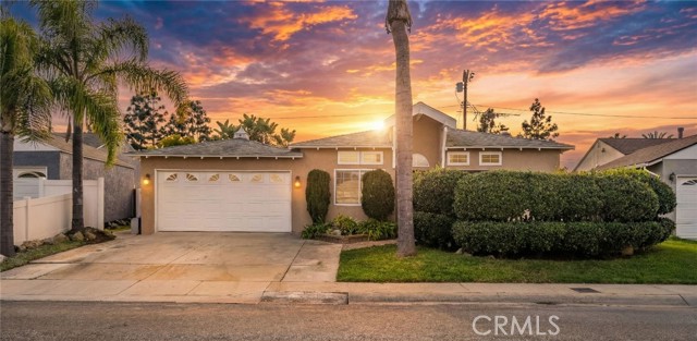 Detail Gallery Image 51 of 51 For 8819 Glider, Los Angeles,  CA 90045 - 3 Beds | 2 Baths