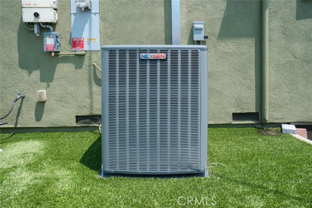 Detail Gallery Image 40 of 43 For 3815 Welland Ave, Los Angeles,  CA 90008 - 3 Beds | 3 Baths