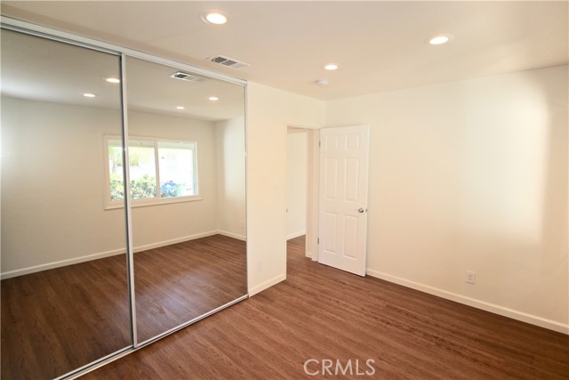 Detail Gallery Image 11 of 16 For 8738 Tilden Ave, Panorama City,  CA 91402 - 2 Beds | 1 Baths