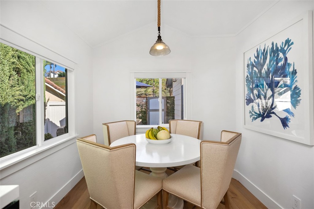 MLS #OC25275923 image #17