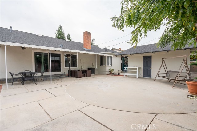 Detail Gallery Image 34 of 39 For 19127 Enadia, Reseda,  CA 91335 - 4 Beds | 2 Baths