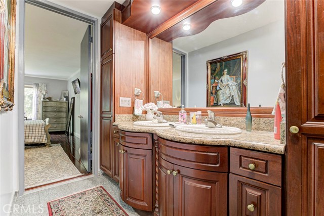 Detail Gallery Image 22 of 35 For 1401 Valley View #206,  Glendale,  CA 91202 - 2 Beds | 2 Baths