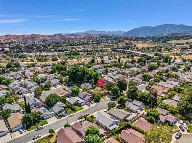 Detail Gallery Image 30 of 31 For 25402 via Jardin, Valencia,  CA 91355 - 4 Beds | 2 Baths