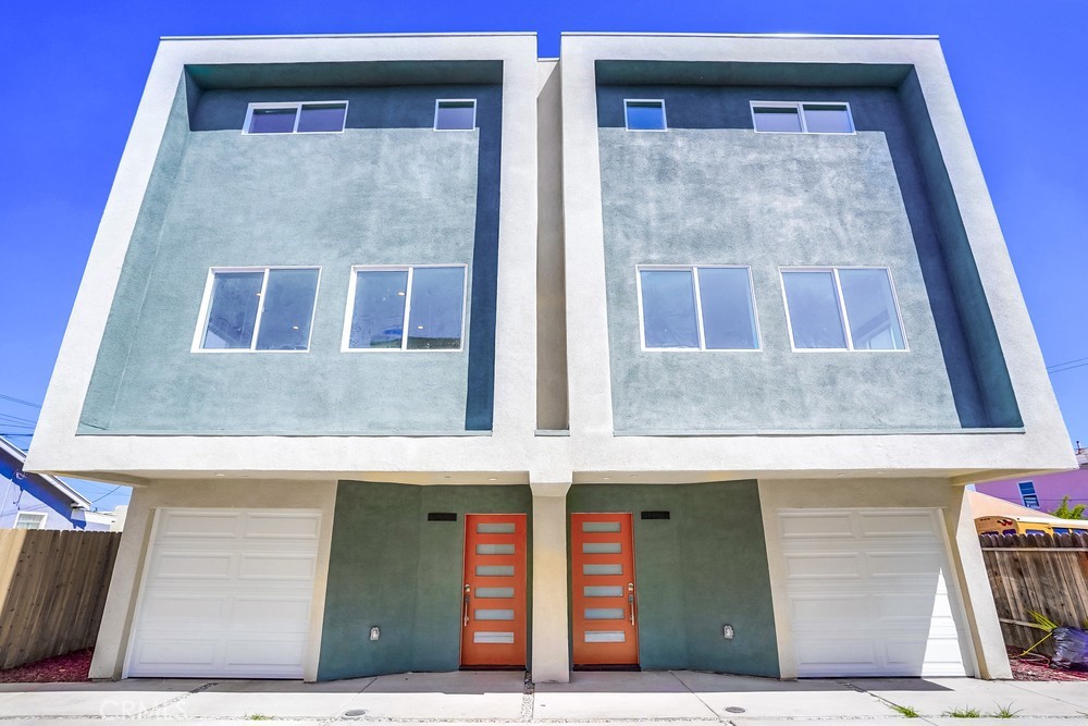 Quadruplex at 1417 W 84th