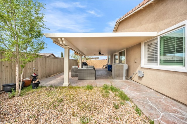 16252 Gibson Street, Victorville CA: https://media.crmls.org/medias/00c244d7-9439-429b-afdd-ccf73a201a9a.jpg
