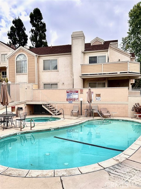 Detail Gallery Image 8 of 8 For 3845 Farquhar Ave #212,  Los Alamitos,  CA 90720 - 2 Beds | 1 Baths