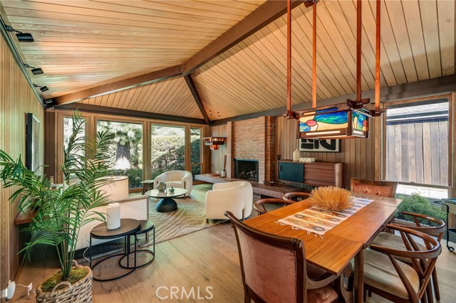 Image 2 of 32 For 15 Margate Square