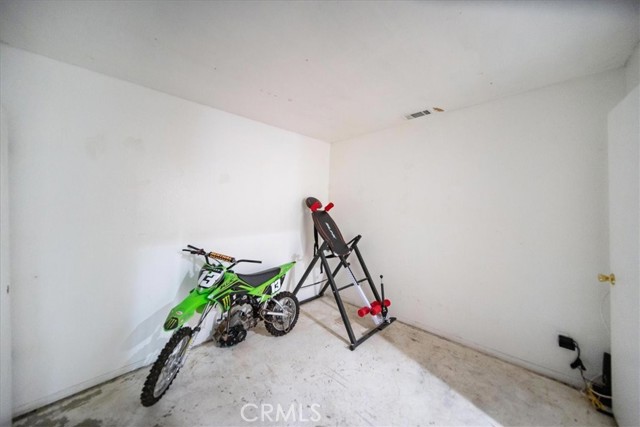Detail Gallery Image 19 of 29 For 11231 Heathrow Dr, Riverside,  CA 92503 - 2 Beds | 2 Baths