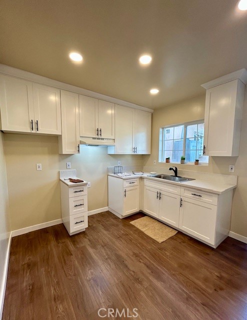 1052 W 109th Place, Los Angeles CA: https://media.crmls.org/medias/00c5fa0f-0ccd-41f4-8401-a895a2ef5841.jpg
