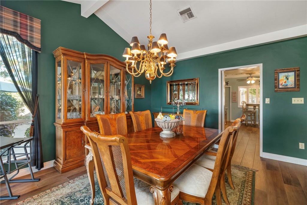 MLS #OC25261048 image #17