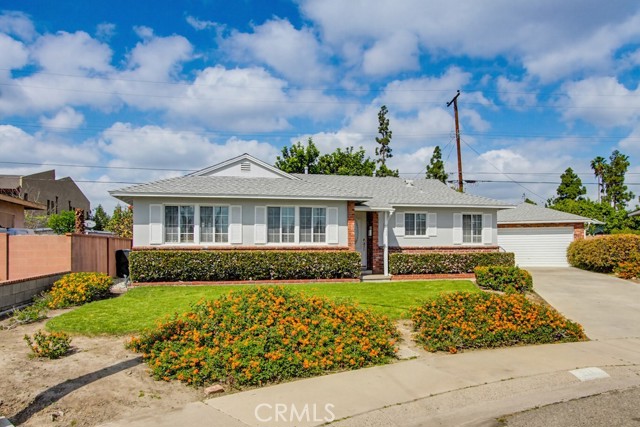 Detail Gallery Image 4 of 50 For 211 S Date, Anaheim,  CA 92805 - 3 Beds | 1 Baths