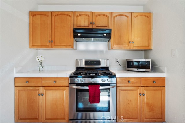 Detail Gallery Image 12 of 52 For 528 Cambridge, Orange,  CA 92867 - 3 Beds | 2 Baths