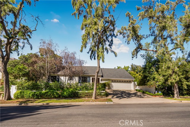 10455 Lindbrook Drive photo 36