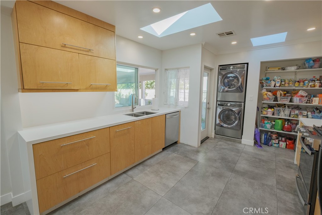 MLS #DW25230830 image #7