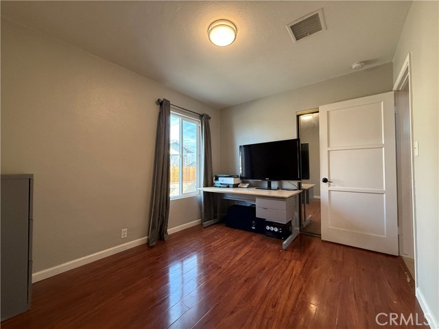Detail Gallery Image 14 of 28 For 44515 Fern Ave, Lancaster,  CA 93534 - 2 Beds | 1 Baths