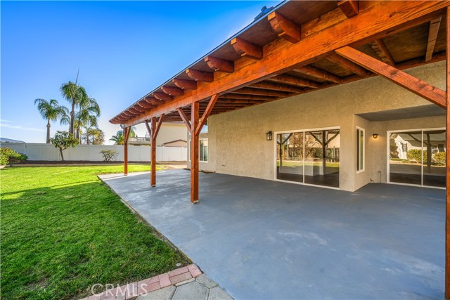 31832 Poole Court, Temecula CA: https://media.crmls.org/medias/00c87bf0-4314-4af1-b63f-0fd1f1938f47.jpg
