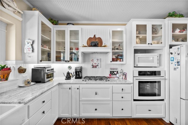 Detail Gallery Image 34 of 75 For 13678 Scenic Crest Dr, Yucaipa,  CA 92399 - 4 Beds | 2/1 Baths