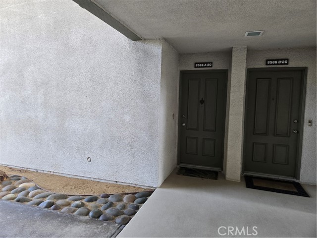 Detail Gallery Image 1 of 1 For 8566 Van Ness Ct 20a,  Huntington Beach,  CA 92646 - 1 Beds | 1 Baths