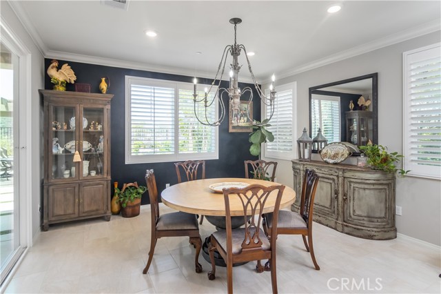 Detail Gallery Image 10 of 47 For 239 White Bark, Simi Valley,  CA 93065 - 4 Beds | 3 Baths