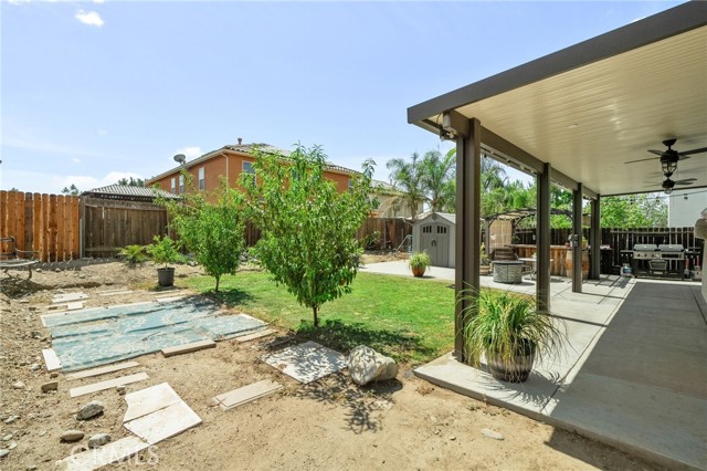 Detail Gallery Image 34 of 37 For 2189 Stonewood, Mentone,  CA 92359 - 5 Beds | 3/1 Baths