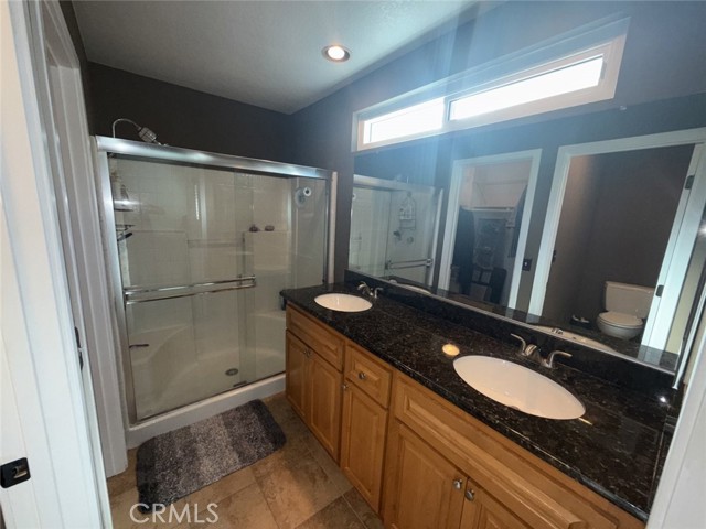 Detail Gallery Image 28 of 30 For 29231 Mammoth Ln, Canyon Country,  CA 91387 - 3 Beds | 3 Baths