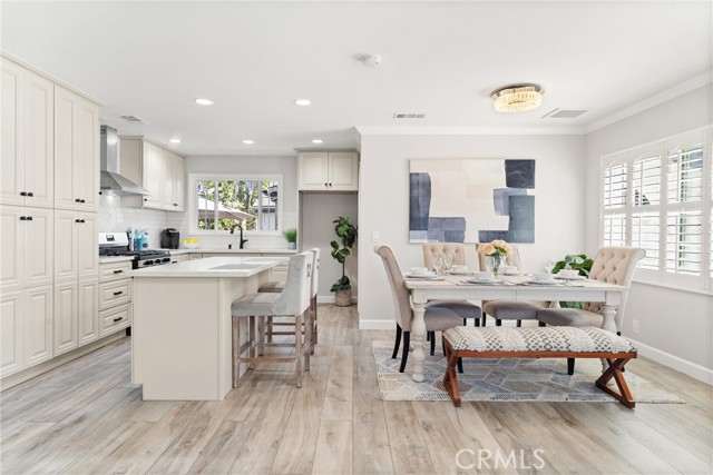 6557 E Walkerton Street, Long Beach CA: https://media.crmls.org/medias/00d01ae8-6ffc-4f9a-9e47-5035dc21a30e.jpg