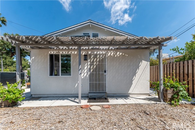 Detail Gallery Image 22 of 30 For 7954 Radford Ave, North Hollywood,  CA 91605 - 3 Beds | 2 Baths