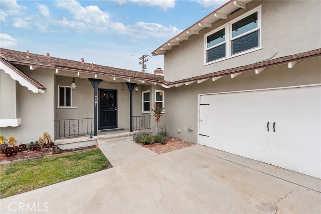 9301 Dewey Drive, Garden Grove CA: https://media.crmls.org/medias/00d0f935-cccd-4dbe-9489-6b07803e8221.jpg