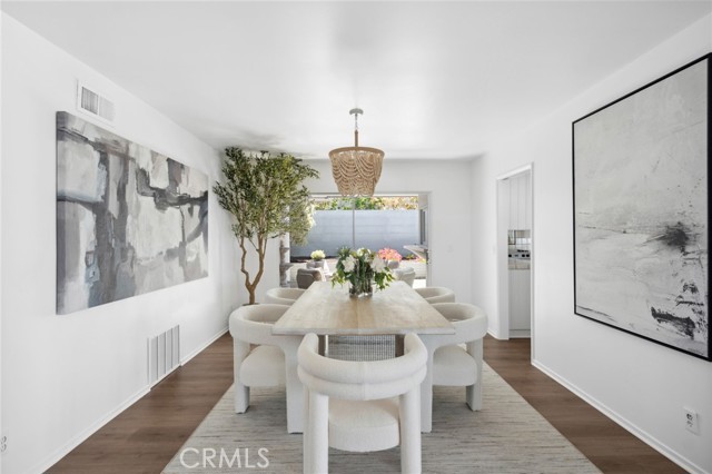 Detail Gallery Image 8 of 44 For 2701 Windover Dr, Corona Del Mar,  CA 92625 - 4 Beds | 2/1 Baths