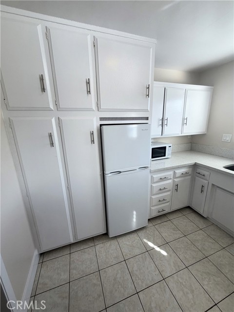 Detail Gallery Image 17 of 31 For 931 W 19th St #38,  Costa Mesa,  CA 92627 - 1 Beds | 1 Baths